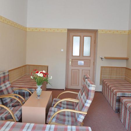 Hotel Decin Kültér fotó