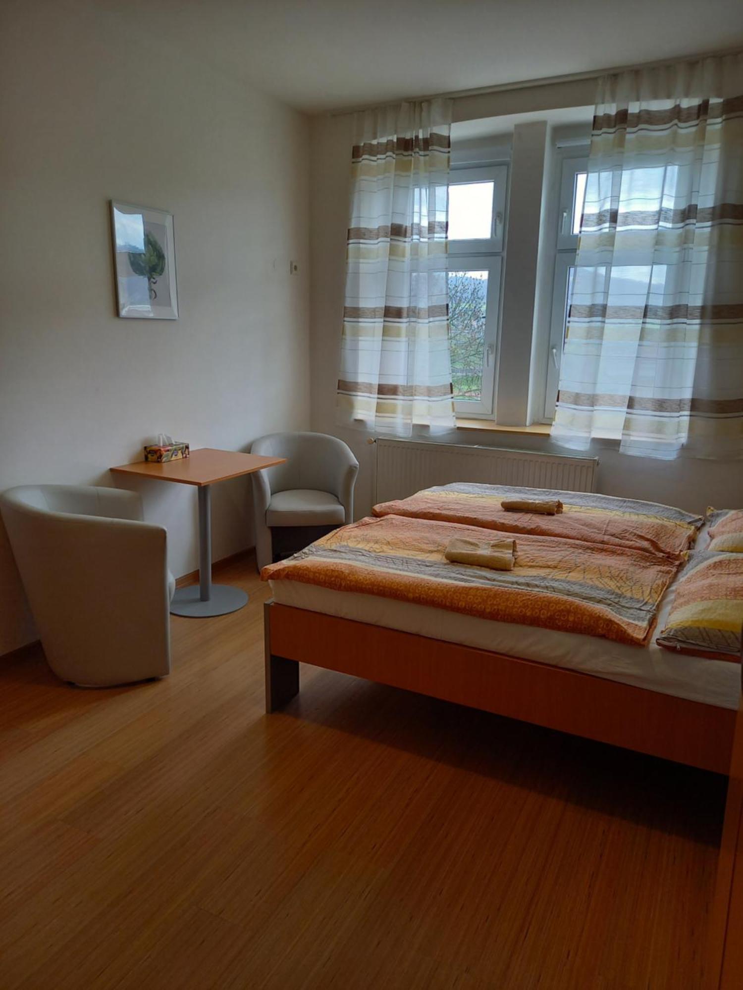 Hotel Decin Szoba fotó