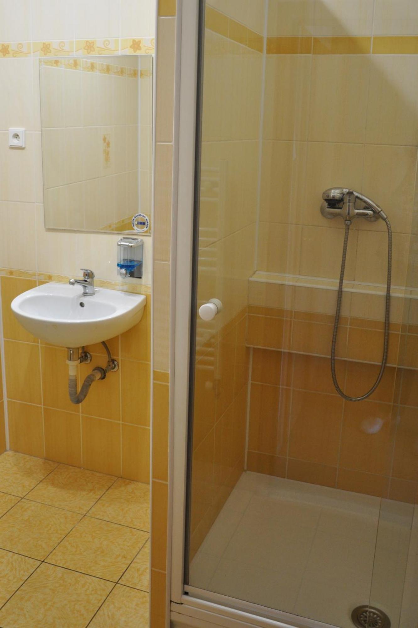 Hotel Decin Kültér fotó